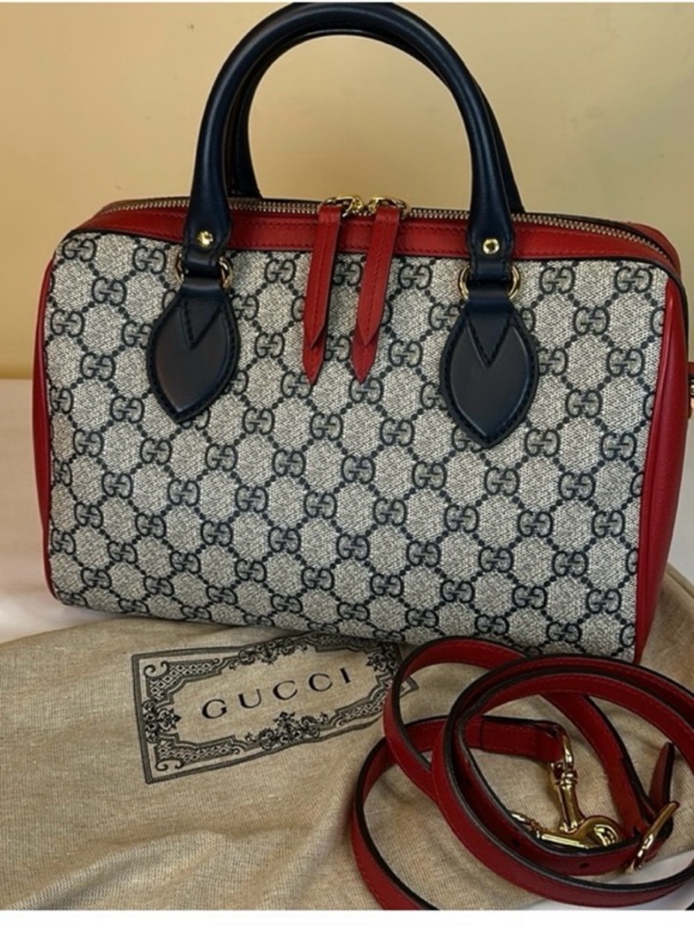 Gucci Navy GG Supreme Red Leather Trim Boston Red Crossbody Strap Dustbag COA - Picture 2 of 16